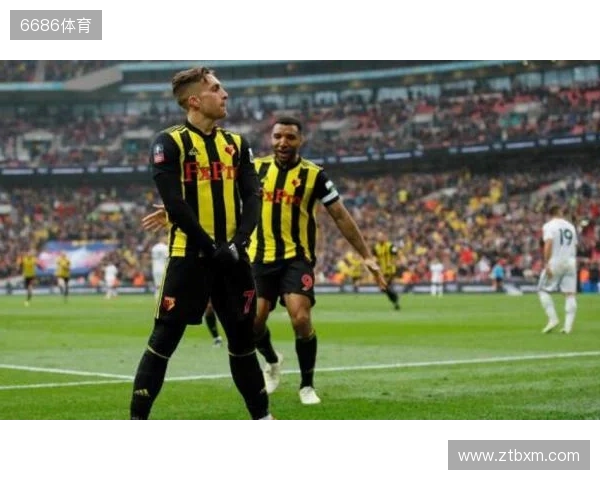 世体:巴萨不想让贝尔纳尔重蹈覆辙;球员团队冬窗会做评估 世体:巴萨不想让贝尔纳尔重蹈覆辙;球员团队冬窗会做评估